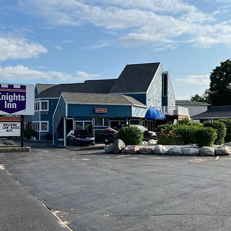 Knights Inn Mackinaw City Eksteriør bilde