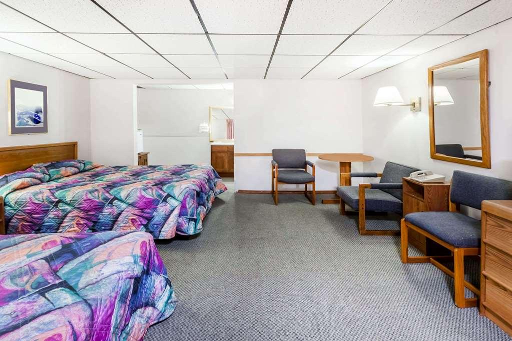 Knights Inn Mackinaw City Rom bilde